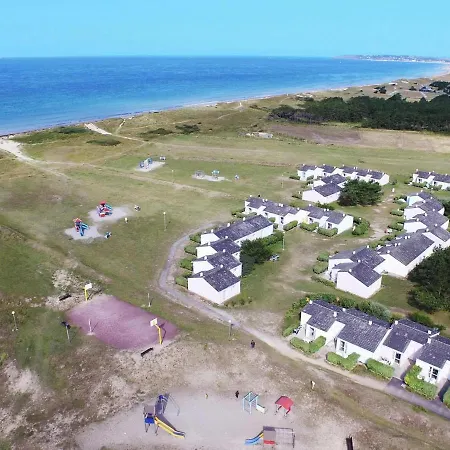 Les Iles Anglo-normandes Resort, * Portbail